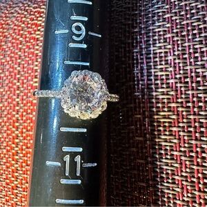 Fragrant Jewels Radiant Silver Ring